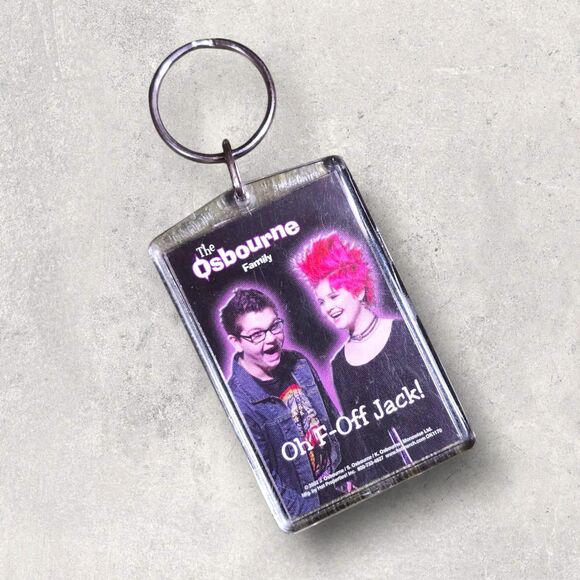 Vintage Keychain THE OSBOURNE FAMILY Key Fob Ring Ozzy 2002 F-off Reality TV - Picture 1 of 4